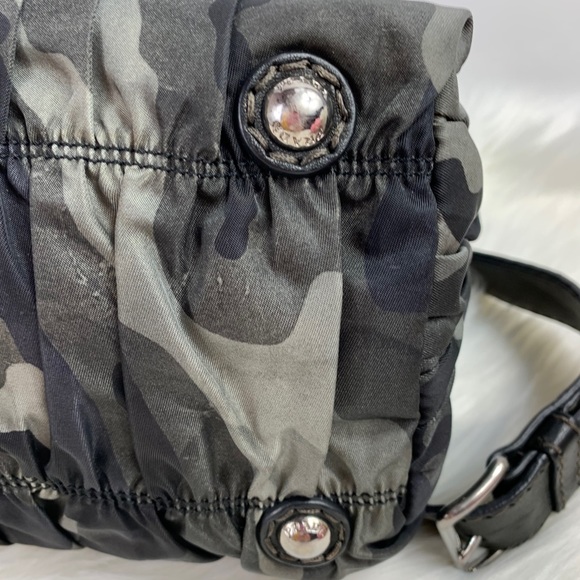 Prada Tessuto Gaufre Camo Tote - Picture 7 of 16